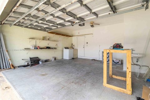 Casa en venta en Pembroke Pines, Florida, 3 dormitorios, 181.35 m2 № 1891985 - foto 22