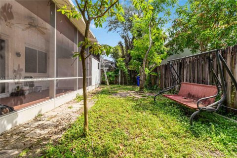 Casa en venta en Pembroke Pines, Florida, 3 dormitorios, 181.35 m2 № 1891985 - foto 26