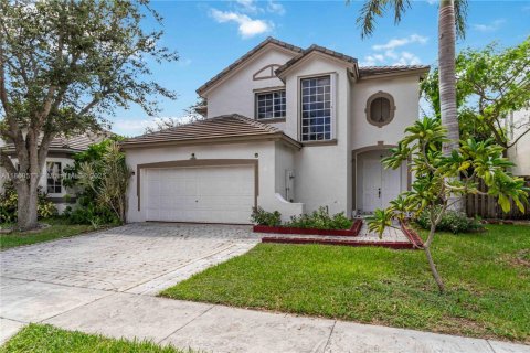 Casa en venta en Pembroke Pines, Florida, 3 dormitorios, 181.35 m2 № 1891985 - foto 1