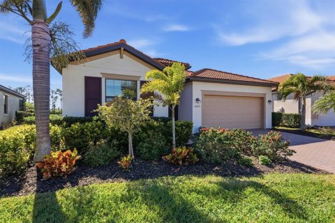 House in Venice, Florida 4 bedrooms, 189.06 sq.m. № 2152109 - photo 4