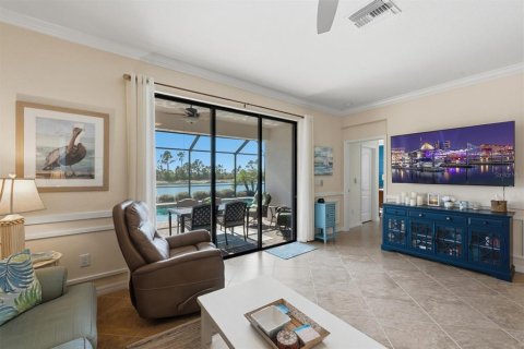 House in Venice, Florida 4 bedrooms, 189.06 sq.m. № 2152109 - photo 26