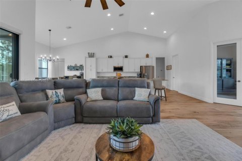 Casa en venta en Loxahatchee Groves, Florida, 5 dormitorios, 243.4 m2 № 1777762 - foto 10