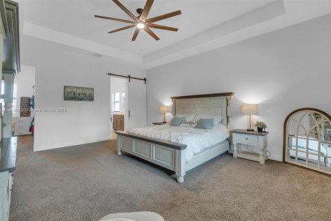 Casa en venta en Loxahatchee Groves, Florida, 5 dormitorios, 243.4 m2 № 1777762 - foto 30