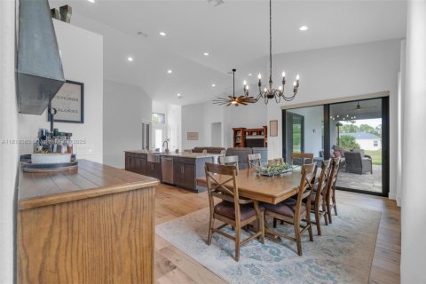 Casa en venta en Loxahatchee Groves, Florida, 5 dormitorios, 243.4 m2 № 1777762 - foto 19
