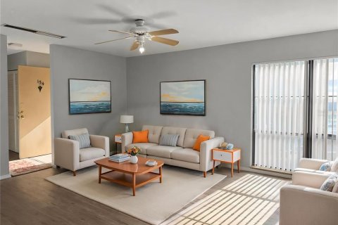 Copropriété à vendre à Gainesville, Floride: 2 chambres, 113.9 m2 № 2204155 - photo 2