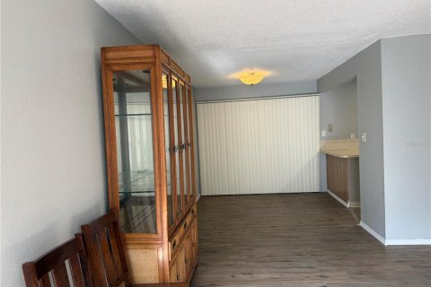 Copropriété à vendre à Gainesville, Floride: 2 chambres, 113.9 m2 № 2204155 - photo 5