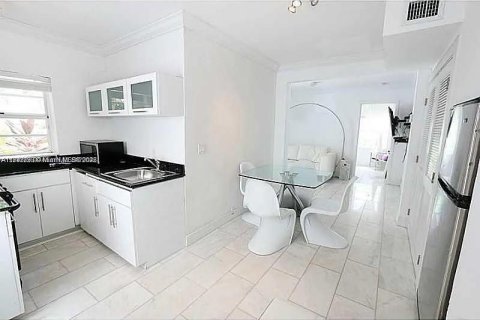 Condominio en venta en Miami Beach, Florida, 49.05 m2 № 1683572 - foto 5