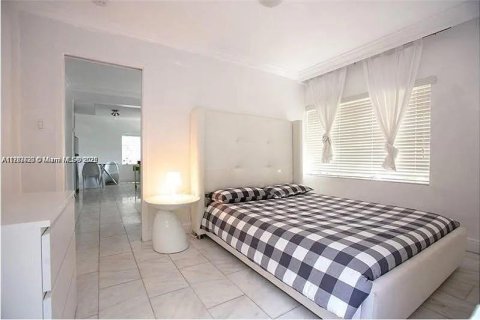 Condominio en venta en Miami Beach, Florida, 49.05 m2 № 1683572 - foto 7