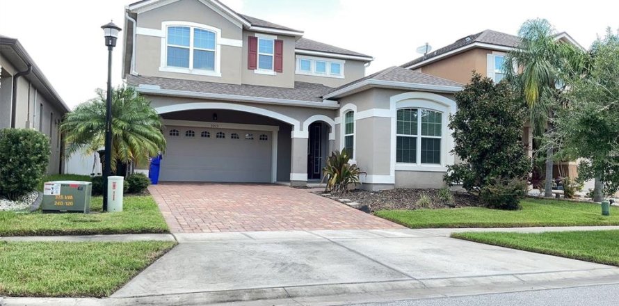 Casa en Kissimmee, Florida 4 dormitorios, 244.15 m2 № 1915417