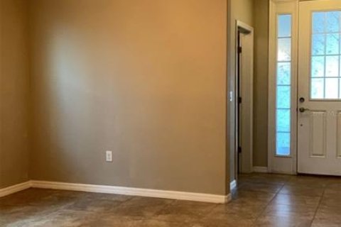 Casa en venta en Kissimmee, Florida, 4 dormitorios, 244.15 m2 № 1915417 - foto 4