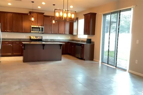 Casa en venta en Kissimmee, Florida, 4 dormitorios, 244.15 m2 № 1915417 - foto 8