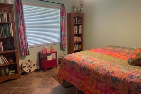 House in Spring Hill, Florida 3 bedrooms, 188.22 sq.m. № 1811044 - photo 19