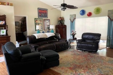 House in Spring Hill, Florida 3 bedrooms, 188.22 sq.m. № 1811044 - photo 5