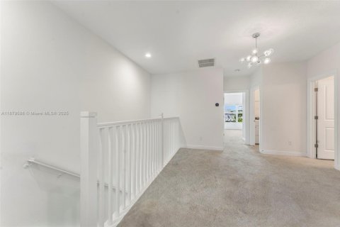 Touwnhouse à vendre à Deerfield Beach, Floride: 3 chambres, 166.02 m2 № 1983207 - photo 23