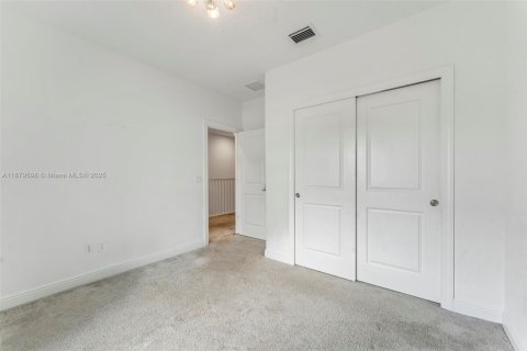 Touwnhouse à vendre à Deerfield Beach, Floride: 3 chambres, 166.02 m2 № 1983207 - photo 27