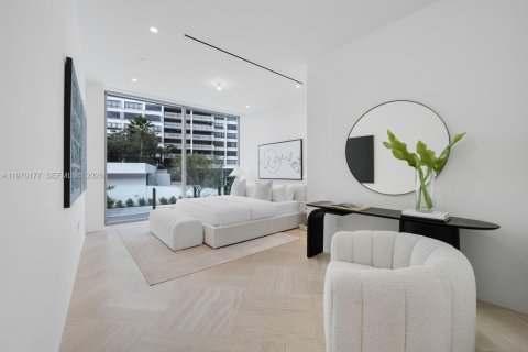Condominio en venta en Miami, Florida, 4 dormitorios, 344.95 m2 № 2031031 - foto 20
