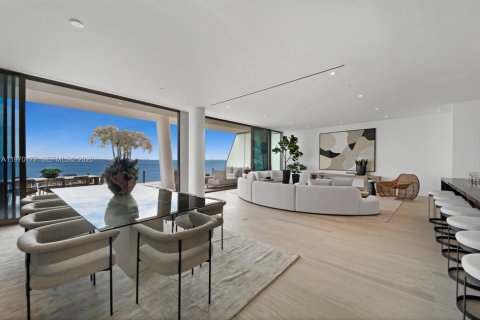 Condominio en venta en Miami, Florida, 4 dormitorios, 344.95 m2 № 2031031 - foto 6