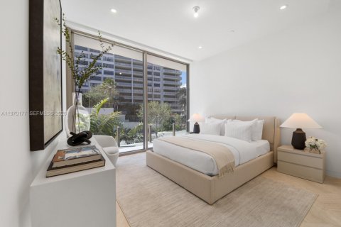 Condominio en venta en Miami, Florida, 4 dormitorios, 344.95 m2 № 2031031 - foto 16