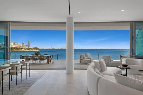 Condominio en venta en Miami, Florida, 4 dormitorios, 344.95 m2 № 2031031 - foto 7