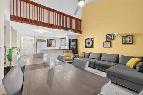 Adosado en alquiler en Sunrise, Florida, 3 dormitorios, 124.49 m2 № 1975833 - foto 6