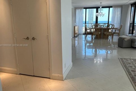 Copropriété à vendre à Aventura, Floride: 2 chambres, 176.61 m2 № 2255508 - photo 5