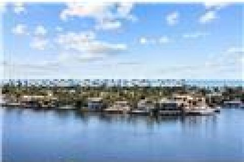 Condo à Aventura, Floride, 2 chambres  № 2255508