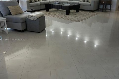 Copropriété à vendre à Aventura, Floride: 2 chambres, 176.61 m2 № 2255508 - photo 6