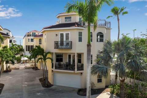 Condominio en venta en Sarasota, Florida, 3 dormitorios, 256.04 m2 № 1656653 - foto 1