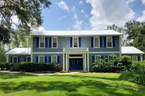 Casa en Brandon, Florida 5 dormitorios, 367.99 m2 № 2291119