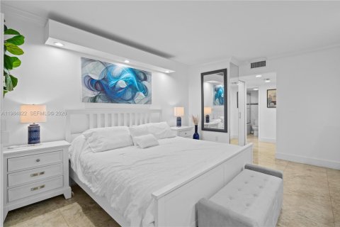 Condo in Aventura, Florida, 1 bedroom  № 2189959 - photo 7