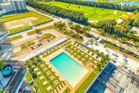 Copropriété à vendre à Doral, Floride: 2 chambres, 97.73 m2 № 1971463 - photo 17