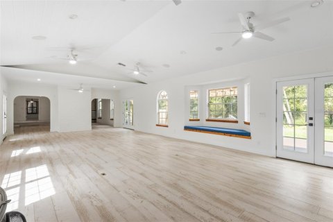 Villa ou maison à vendre à Bradenton, Floride: 3 chambres, 289.39 m2 № 2429255 - photo 16