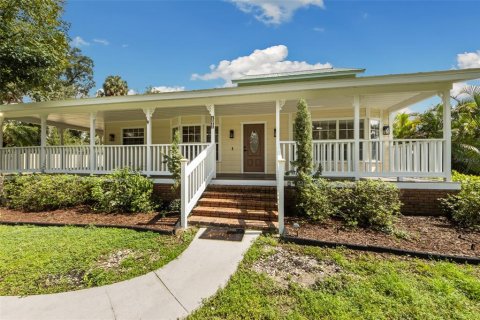 Villa ou maison à vendre à Bradenton, Floride: 3 chambres, 289.39 m2 № 2429255 - photo 4
