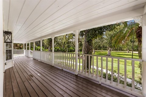 Villa ou maison à vendre à Bradenton, Floride: 3 chambres, 289.39 m2 № 2429255 - photo 6