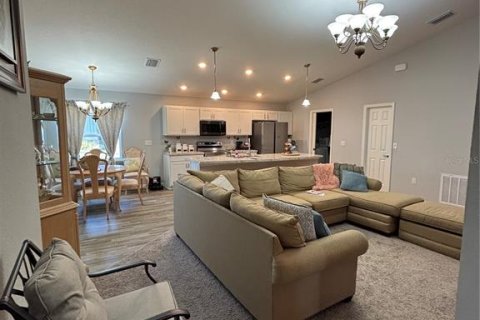 House in Ocala, Florida 4 bedrooms, 152.36 sq.m. № 1746521 - photo 9