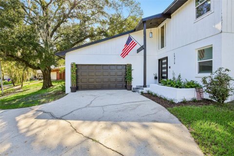House in Lutz, Florida 3 bedrooms, 181.16 sq.m. № 2424244 - photo 5
