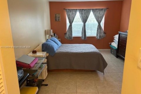 Condo in Sunrise, Florida, 1 bedroom  № 2065749 - photo 10