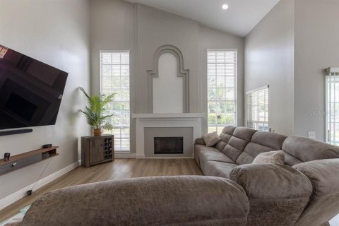 Casa en alquiler en Orlando, Florida, 4 dormitorios, 192.4 m2 № 2149274 - foto 10