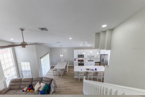 Casa en alquiler en Orlando, Florida, 4 dormitorios, 192.4 m2 № 2149274 - foto 13