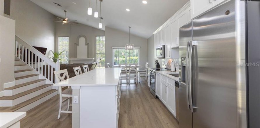 Casa en Orlando, Florida 4 dormitorios, 192.4 m2 № 2149274