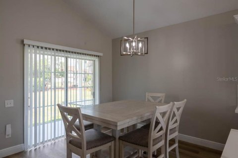 Casa en alquiler en Orlando, Florida, 4 dormitorios, 192.4 m2 № 2149274 - foto 14
