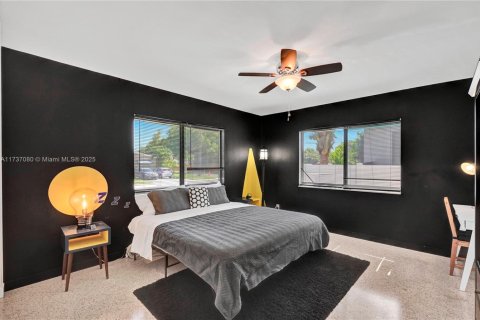Casa en venta en Hollywood, Florida, 5 dormitorios, 441.56 m2 № 1763380 - foto 4