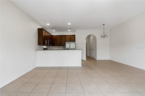 Touwnhouse à louer à Orlando, Floride: 3 chambres, 126.9 m2 № 2096381 - photo 9