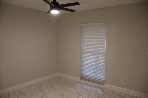 House in Apollo Beach, Florida 3 bedrooms, 147.71 sq.m. № 2234779 - photo 30