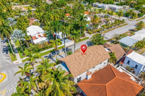 Propiedad comercial en venta en Hollywood, Florida № 1964857 - foto 16