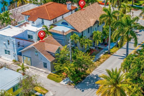 Propiedad comercial en venta en Hollywood, Florida № 1964857 - foto 21