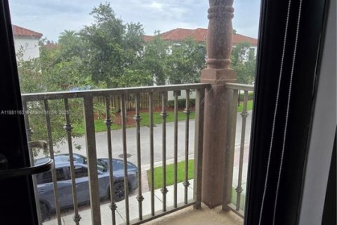 Villa ou maison à louer à Doral, Floride: 4 chambres, 201.6 m2 № 1941962 - photo 18