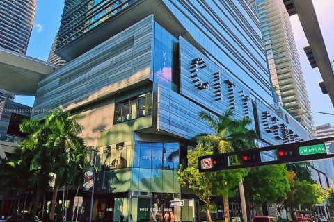 Снять в аренду кондоминиум в Майами, Флорида 2 спальни, 75.72м2, № 1956701 - фото 30