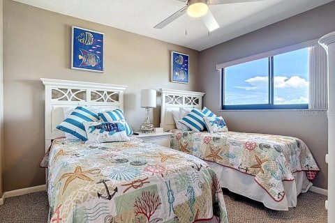 Condo in Fort Myers Beach, Florida, 2 bedrooms  № 1884321 - photo 4