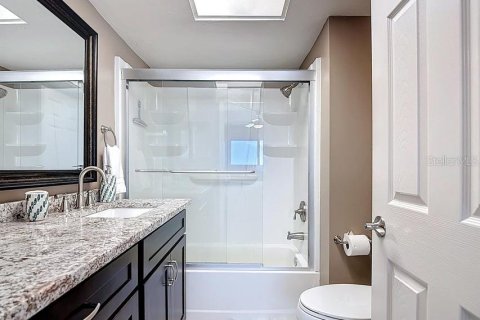 Condominio en alquiler en Fort Myers Beach, Florida, 2 dormitorios, 86.68 m2 № 1884321 - foto 10